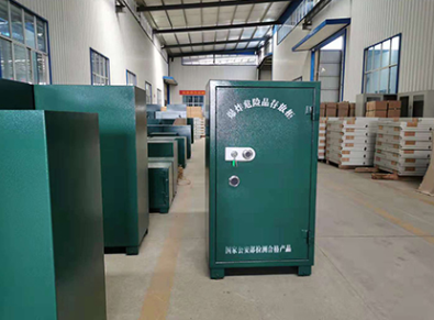 荔湾炸药柜一般是什么材质的容易生锈吗？